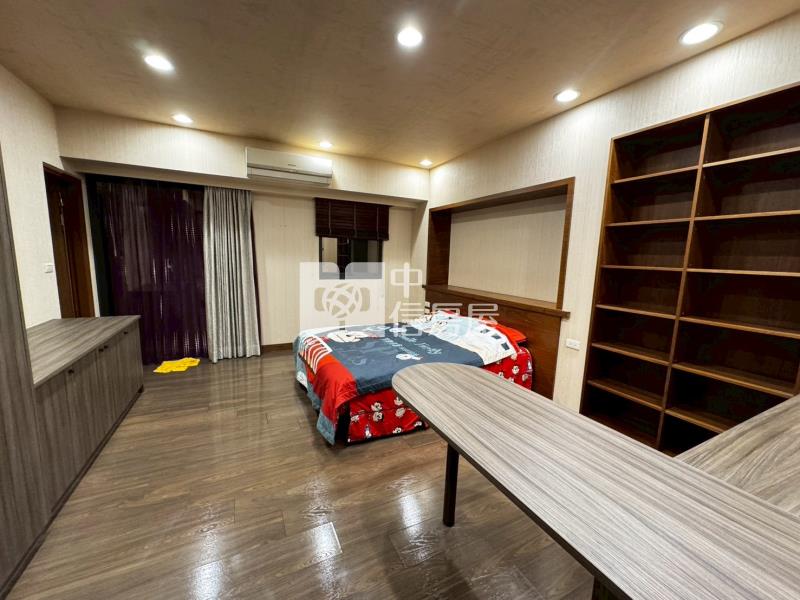 新都生態公園雙車電梯別墅房屋室內格局與周邊環境