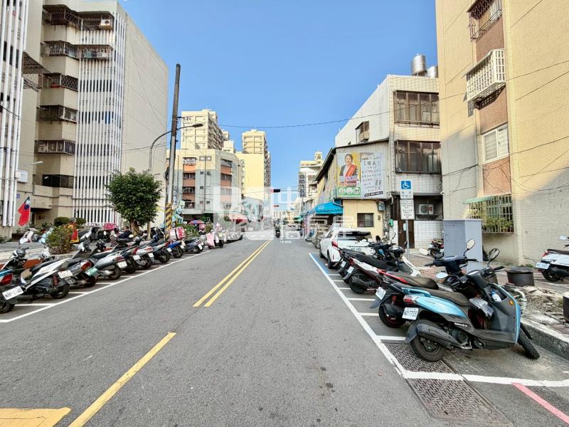 獨家!富台國宅三改二庭園戶房屋室內格局與周邊環境