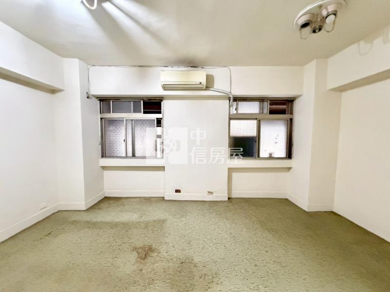 獨家!富台國宅三改二庭園戶房屋室內格局與周邊環境