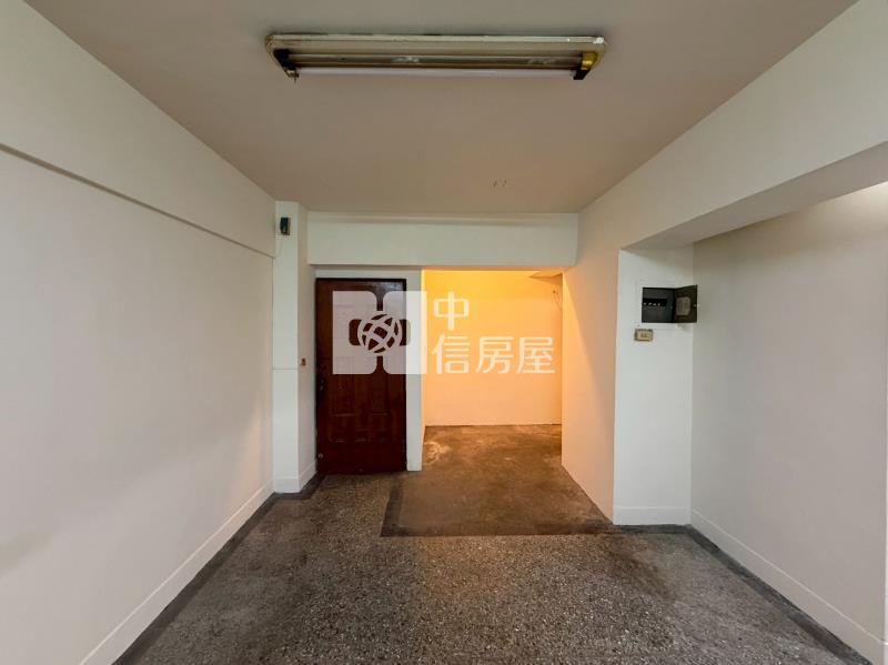 獨家!富台國宅三改二庭園戶房屋室內格局與周邊環境