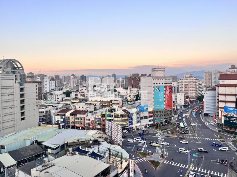 龐畢度美套房12F房屋室內格局與周邊環境