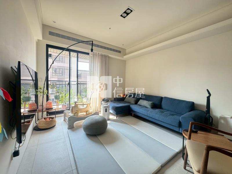 昕邑鳥語花香次頂樓三房雙平車房屋室內格局與周邊環境