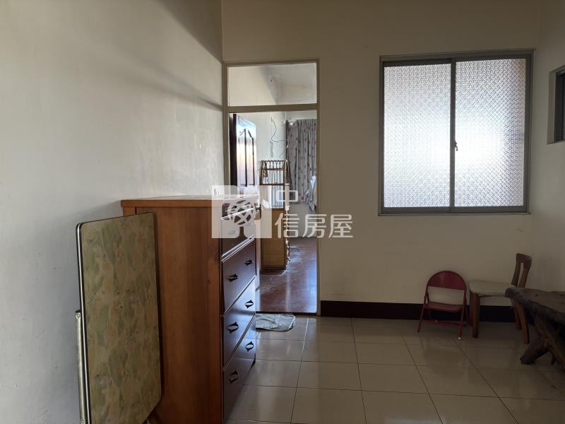 學校旁美住家房屋室內格局與周邊環境