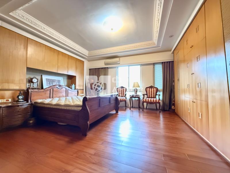 十期陸府震後臨路美墅（專任）房屋室內格局與周邊環境