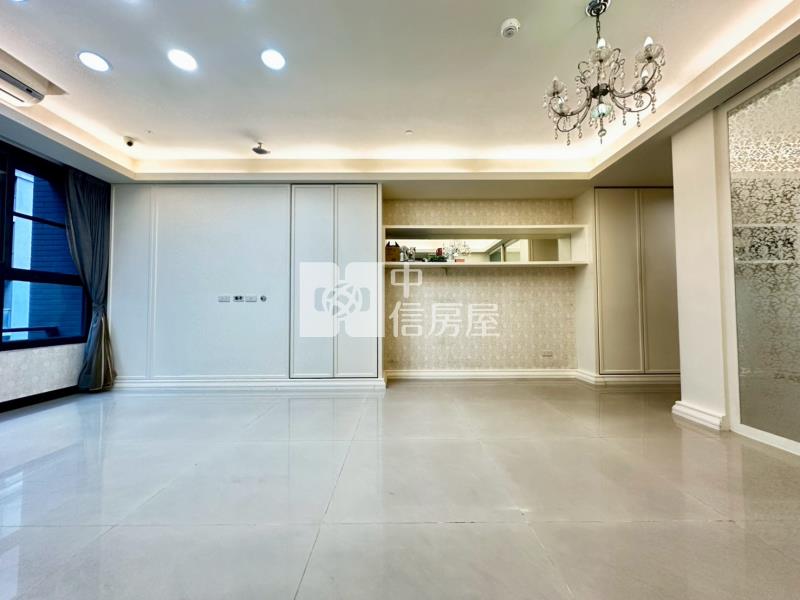 世紀凱悦高樓美三房房屋室內格局與周邊環境