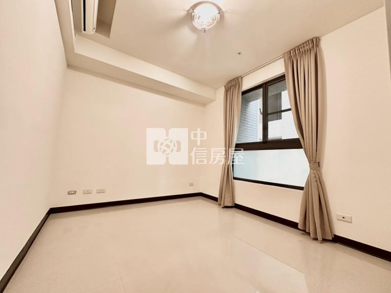 世紀凱悦高樓美三房房屋室內格局與周邊環境