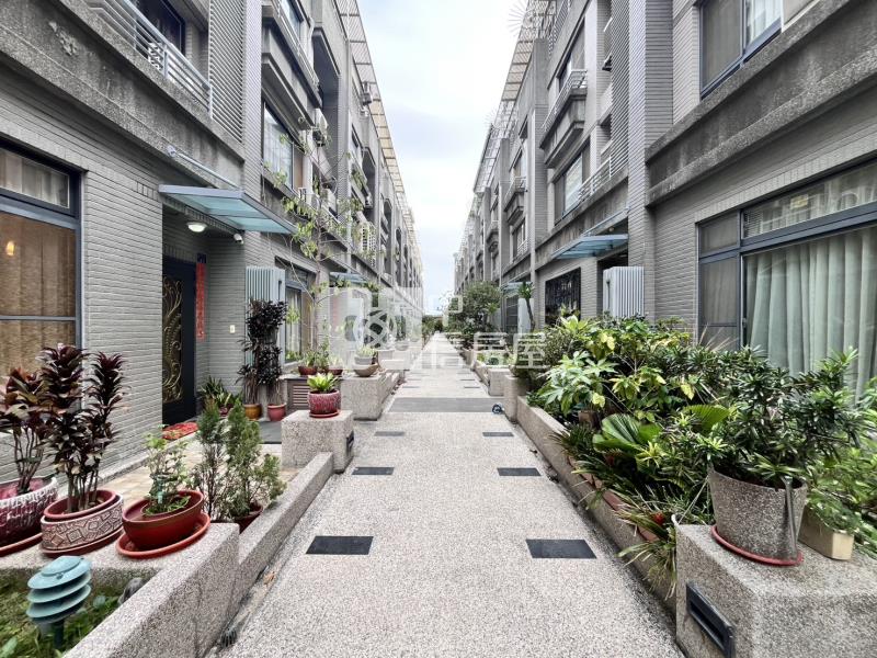 崇德哈哇e雙車美墅房屋室內格局與周邊環境