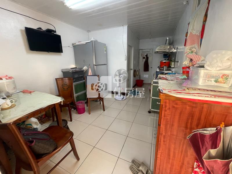 游泳路平房房屋室內格局與周邊環境