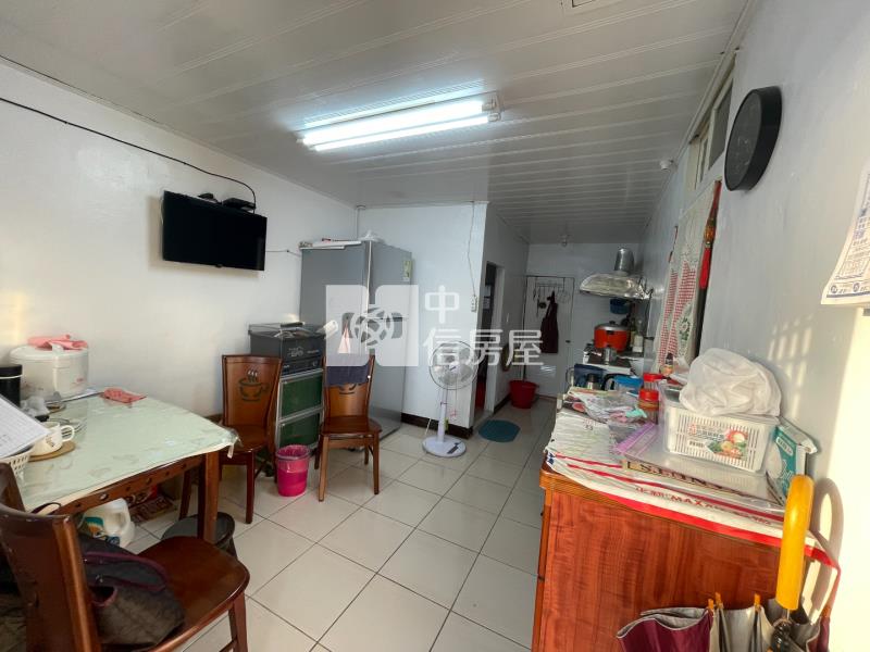 游泳路平房房屋室內格局與周邊環境