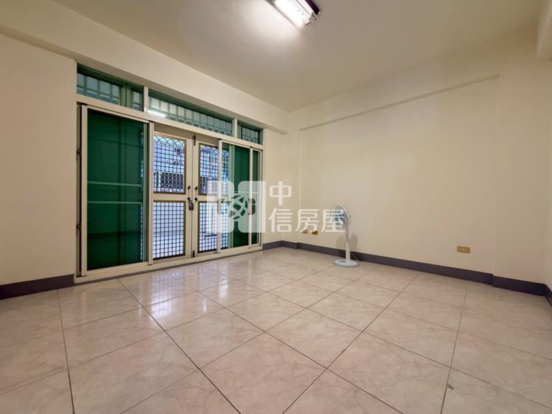 至正國中好屋況車墅房屋室內格局與周邊環境