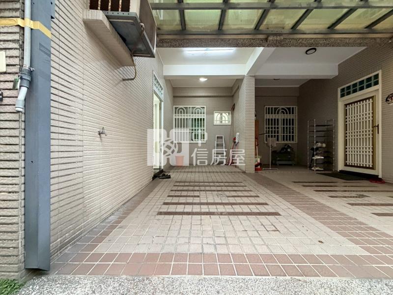 至正國中好屋況車墅房屋室內格局與周邊環境