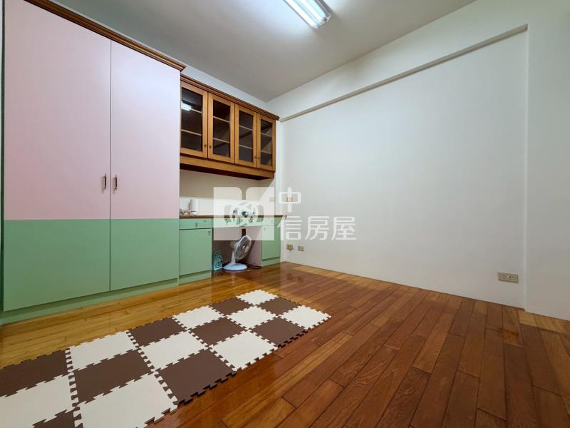 至正國中好屋況車墅房屋室內格局與周邊環境