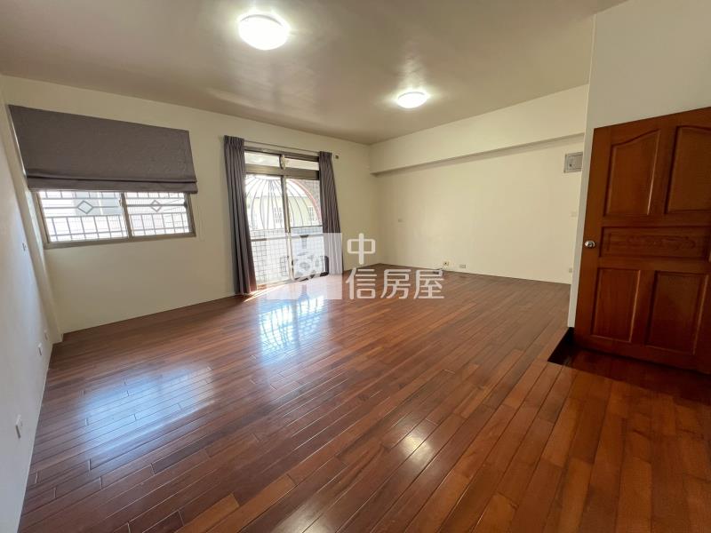 斗六永昌西街大地坪別墅房屋室內格局與周邊環境