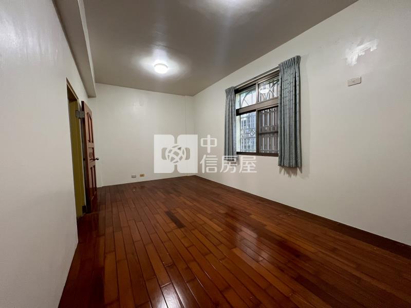 斗六永昌西街大地坪別墅房屋室內格局與周邊環境