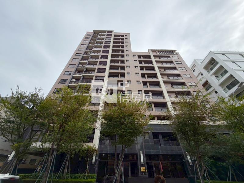 新麗馳|精裝大三房車位房屋室內格局與周邊環境