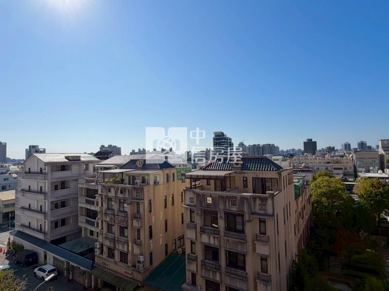 新麗馳|精裝大三房車位房屋室內格局與周邊環境