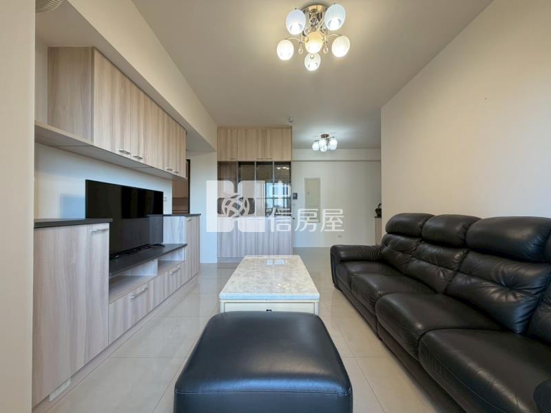 新麗馳|精裝大三房車位房屋室內格局與周邊環境