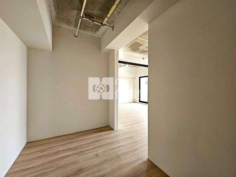 大塊森濤朝南高樓視野戶連號雙平車房屋室內格局與周邊環境