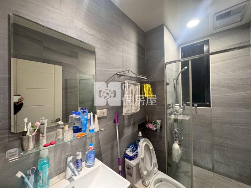 斗六棒球場特區三房平車精裝華廈房屋室內格局與周邊環境