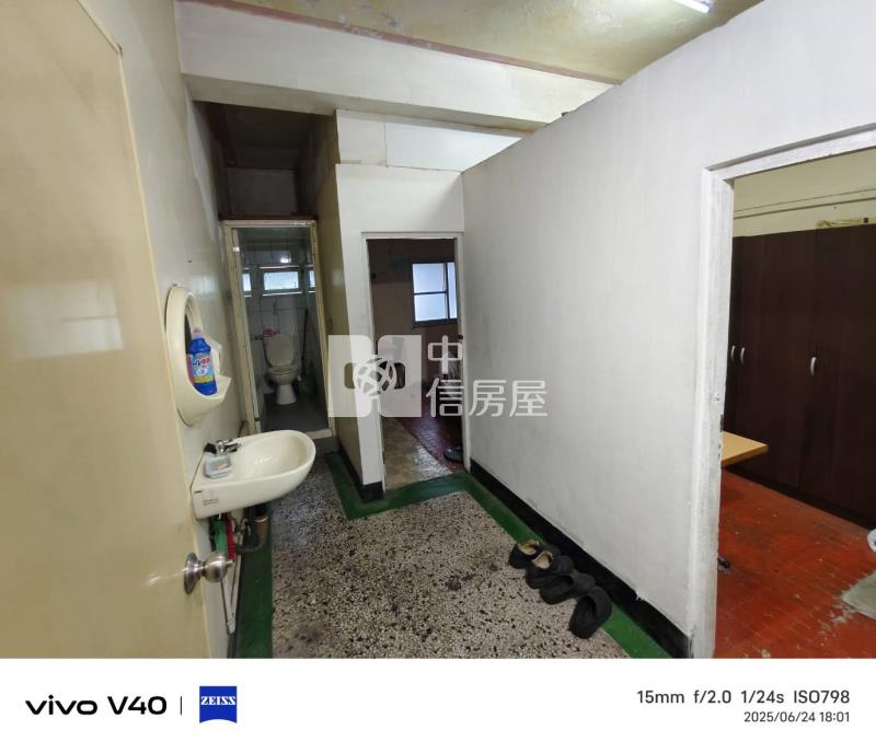 永康區中正路大地坪黃金店面房屋室內格局與周邊環境