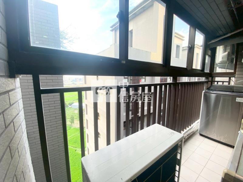 勝美彩虹城三房平車房屋室內格局與周邊環境