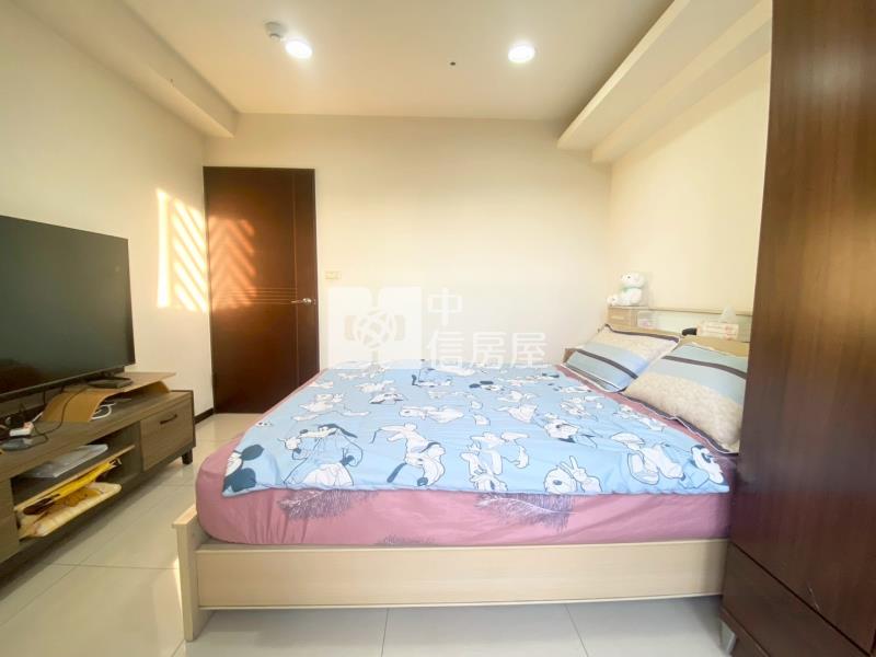 勝美彩虹城三房平車房屋室內格局與周邊環境