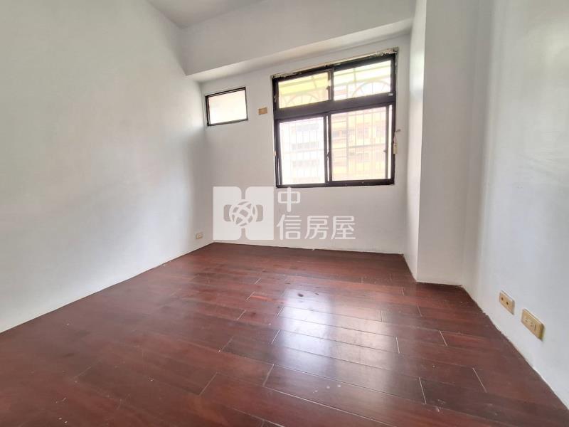 專任國安國宅大三房大棟距房屋室內格局與周邊環境