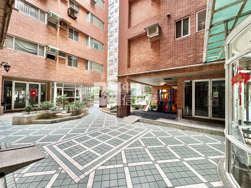 內壢青春物語~美二房車房屋室內格局與周邊環境