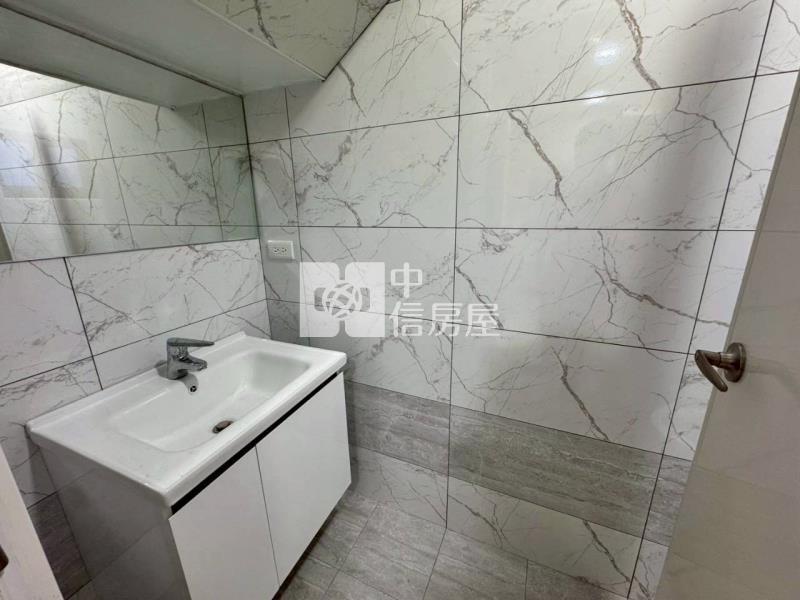 平鎮平南國中美透天房屋室內格局與周邊環境