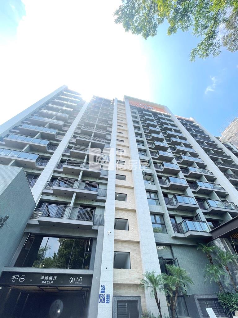 【新世紀】龍潭石門湯旅景觀套房車房屋室內格局與周邊環境