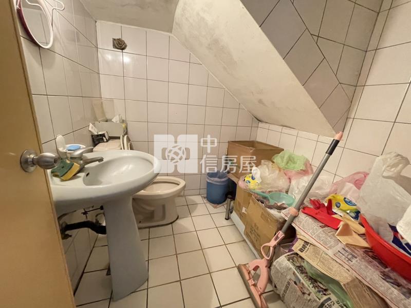 【安家】楊梅新富車站邊間大透天房屋室內格局與周邊環境