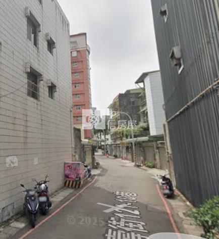 縣府LV2房車房屋室內格局與周邊環境