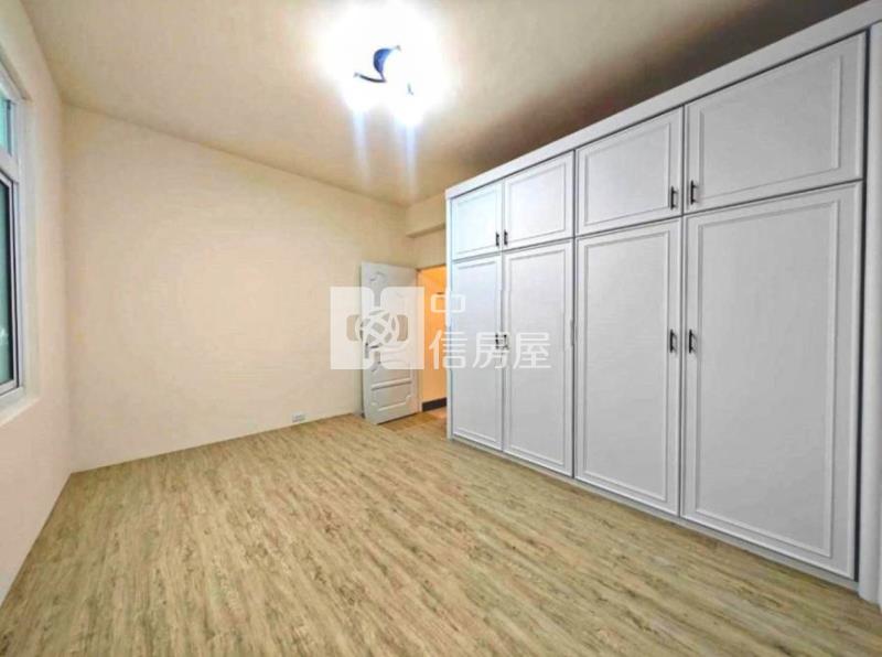 縣民公園高機能5房車墅房屋室內格局與周邊環境