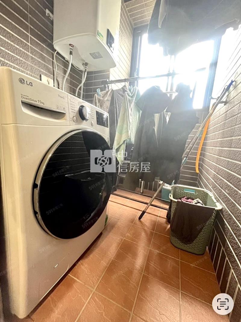 專任-觀音精美裝潢-湖景景觀大二房房屋室內格局與周邊環境