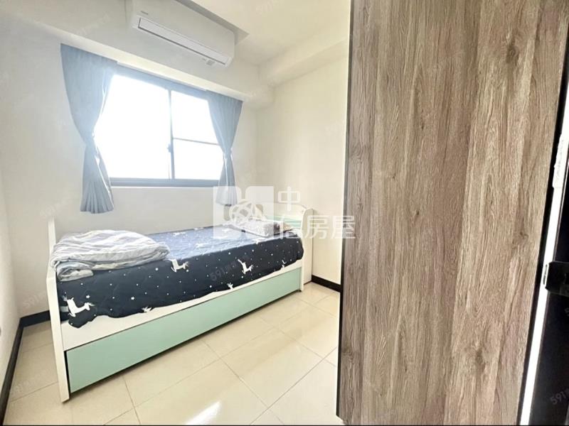 專任-觀音精美裝潢-湖景景觀大二房房屋室內格局與周邊環境