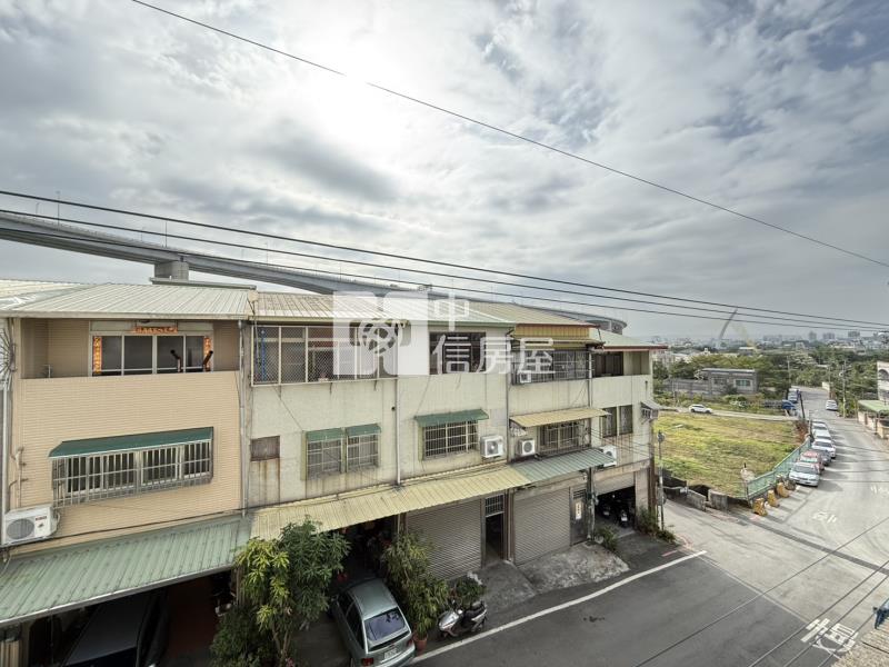 豐原鐮村路美透天房屋室內格局與周邊環境