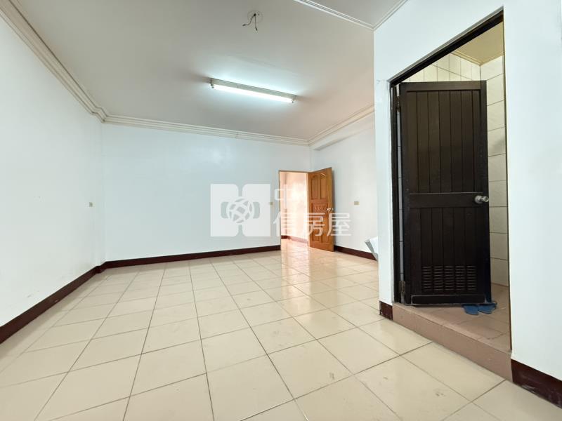 豐原鐮村路美透天房屋室內格局與周邊環境