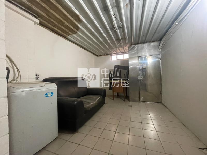 萬能及第大廈套房房屋室內格局與周邊環境