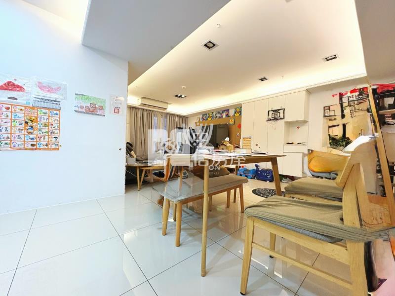 海洋世界裝潢屋平面大車位房屋室內格局與周邊環境