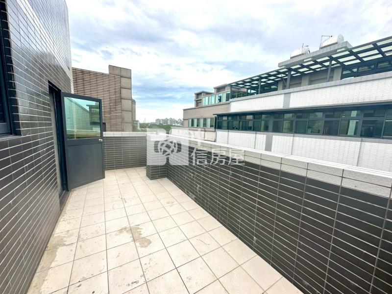 龍潭市區全新獨棟電梯別墅房屋室內格局與周邊環境