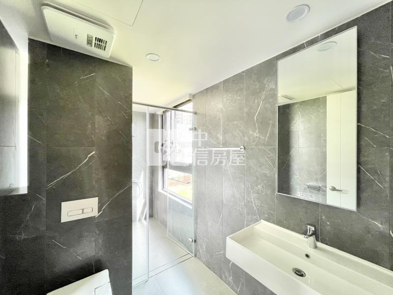 十期裕翔研山4房雙平車房屋室內格局與周邊環境