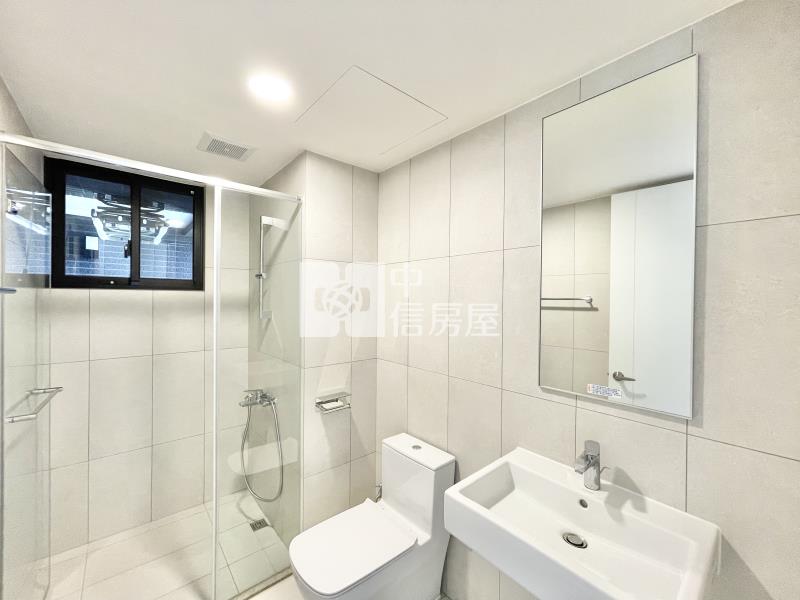 十期裕翔研山4房雙平車房屋室內格局與周邊環境