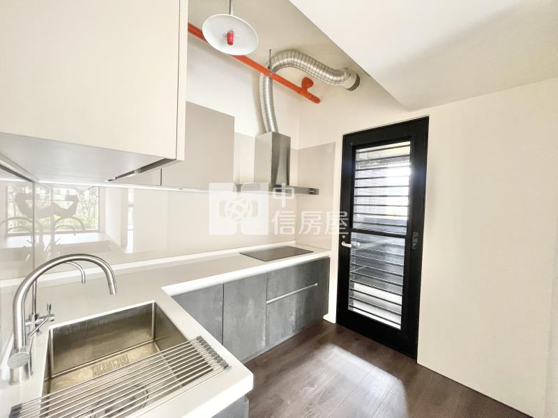 十期裕翔研山4房雙平車房屋室內格局與周邊環境