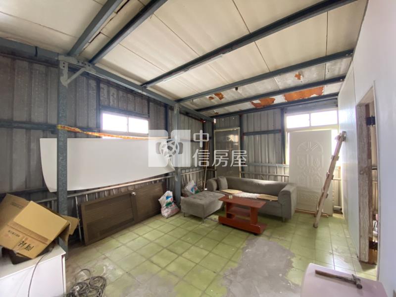 平鎮山仔頂雙拼美透天房屋室內格局與周邊環境