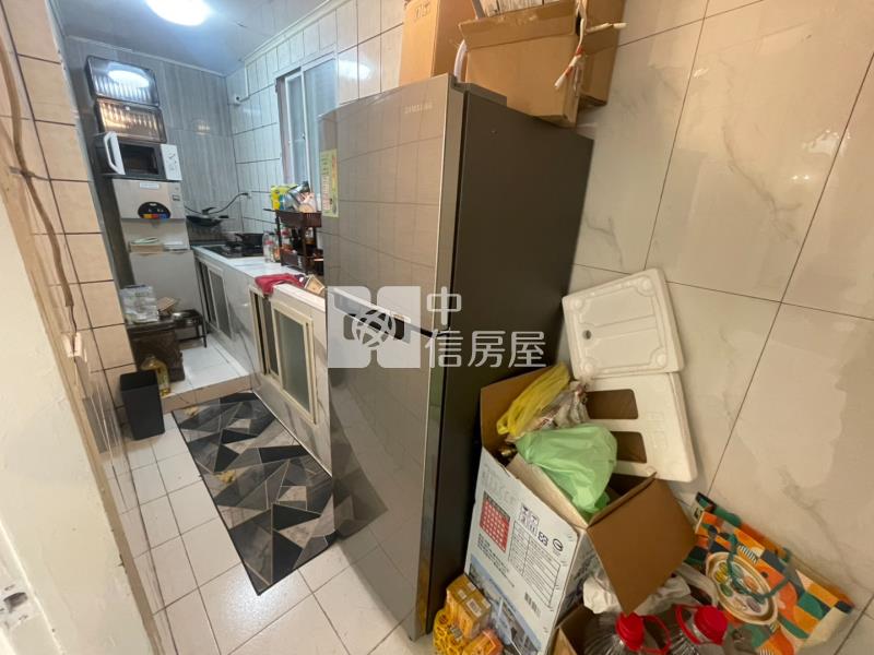 平鎮山仔頂雙拼美透天房屋室內格局與周邊環境