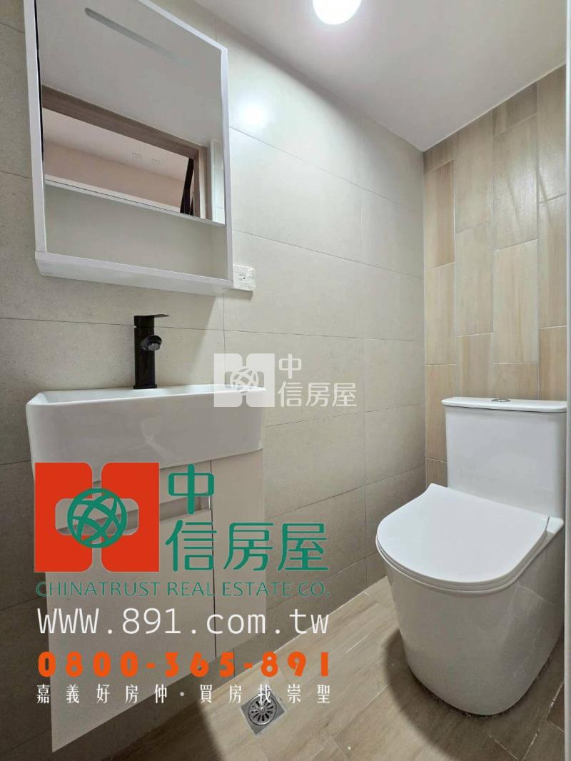 金世界大面寬車庫別墅房屋室內格局與周邊環境