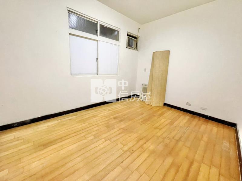 【新世紀】近觀音工業區整新透天+前院停車房屋室內格局與周邊環境