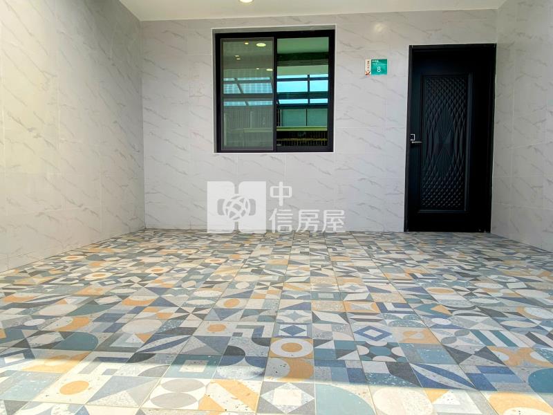 新都路溫馨車墅房屋室內格局與周邊環境