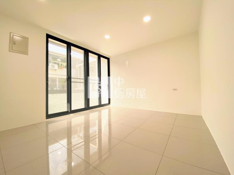 新都路溫馨車墅房屋室內格局與周邊環境