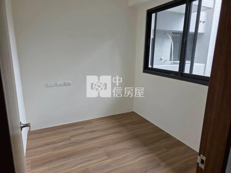 冬山河都心首選成家電梯兩房房屋室內格局與周邊環境